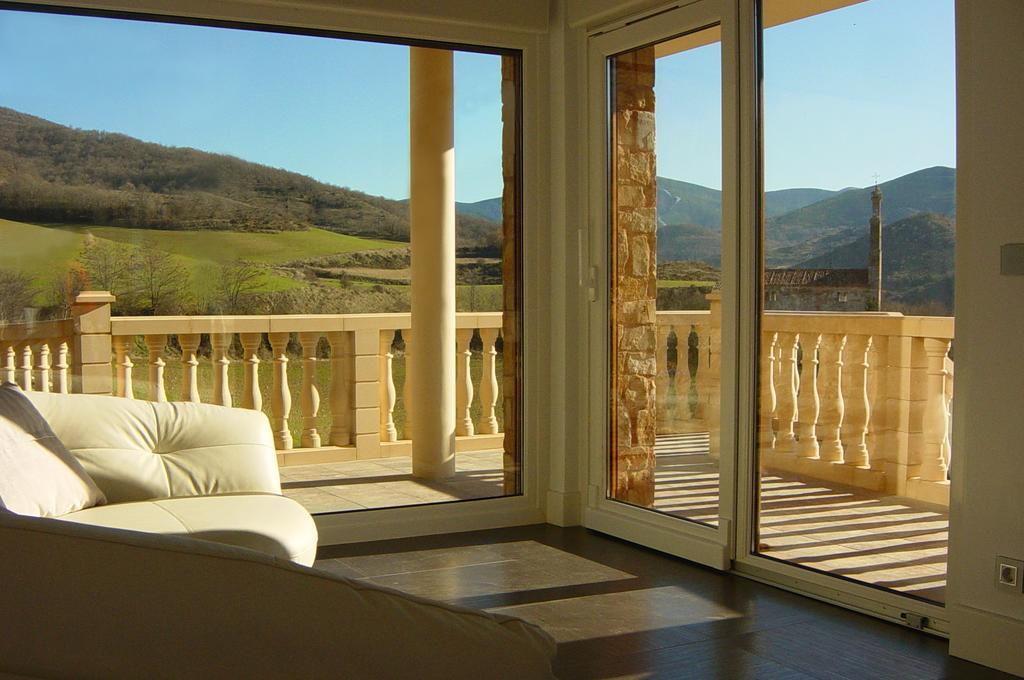 Villa Flavina San Vicente del Valle Eksteriør bilde